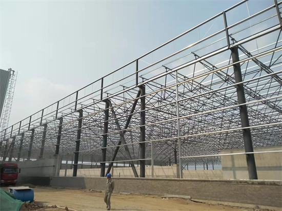 鋼結構施工團隊 鋼結構施工團隊